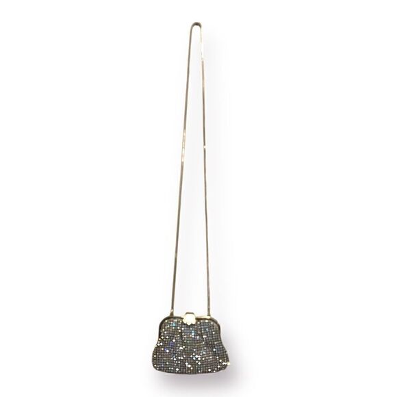 Vintage Crystal Clutch Made in Hong Kong 😍😍😍 - Picture 7 of 12